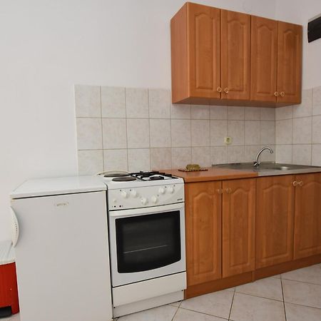 Apartments By The Sea Kustici, Pag - 6353 Zubovici Room photo